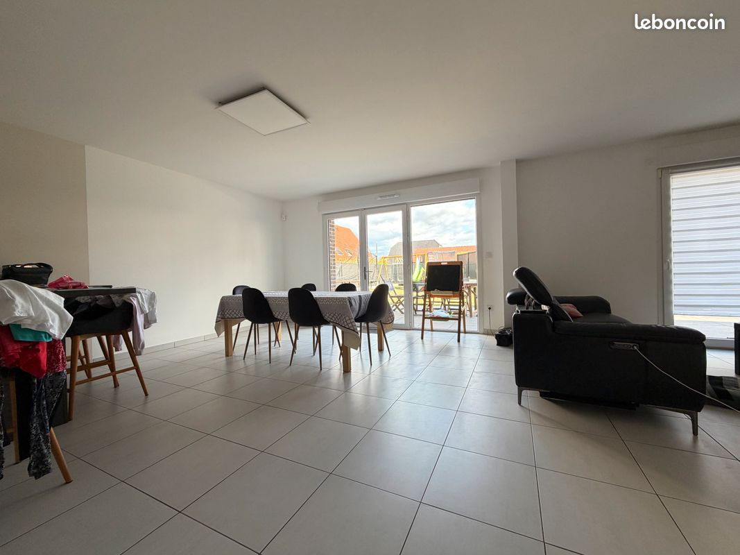 Maison 5 pièces 130 m² · à Allennes-les-Marais · 130 m² · 349 000 €