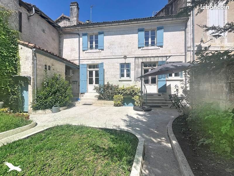 Maison 5 pièces 141 m² · à Brantôme en Périgord · 141 m² · 399 000 €