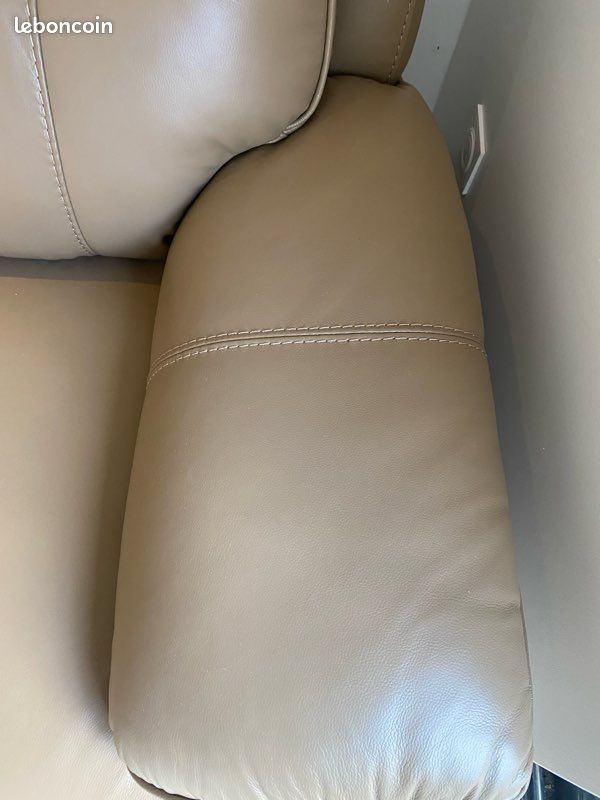 Canapé beige en cuir (image 7)