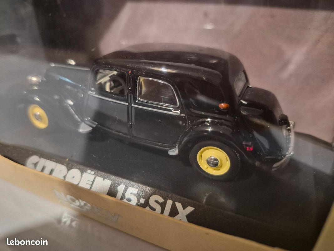 Miniature NOREV Plastique France N°15 - Citroën 15 Six Police Noire - 1/43 - Occasion (Boîte D'Origine)
