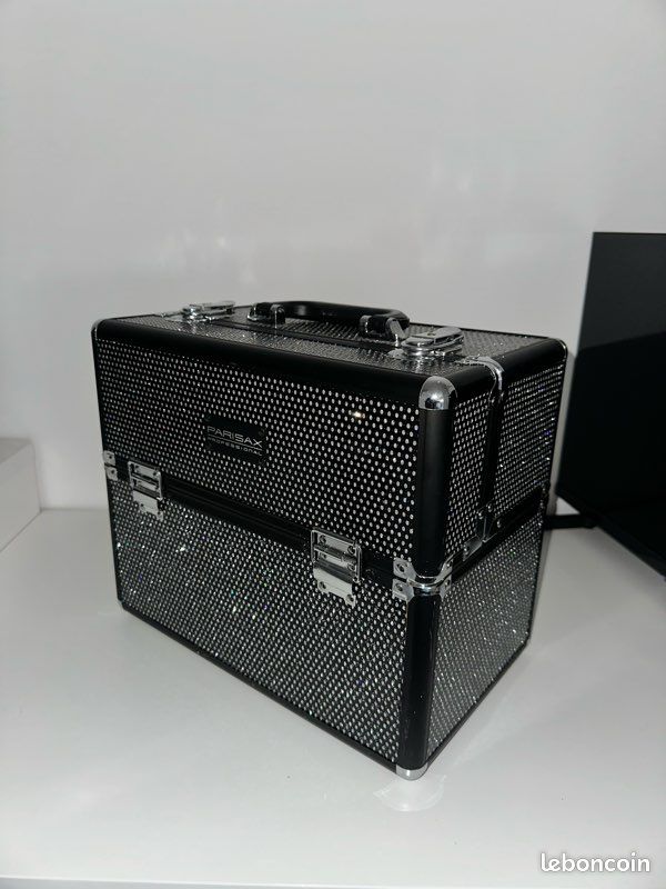 Malette maquillage PARISAX neuve argentée strass et noir (image 5)