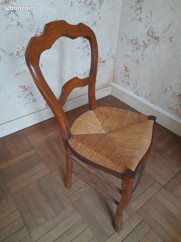 Chaise ancienne (image 2)