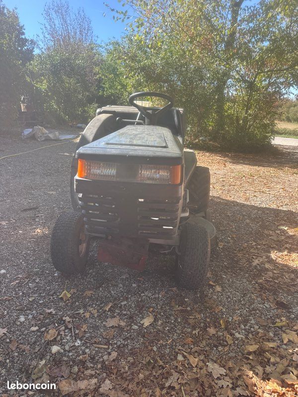 Tracteur tondeuse cast (image 2)