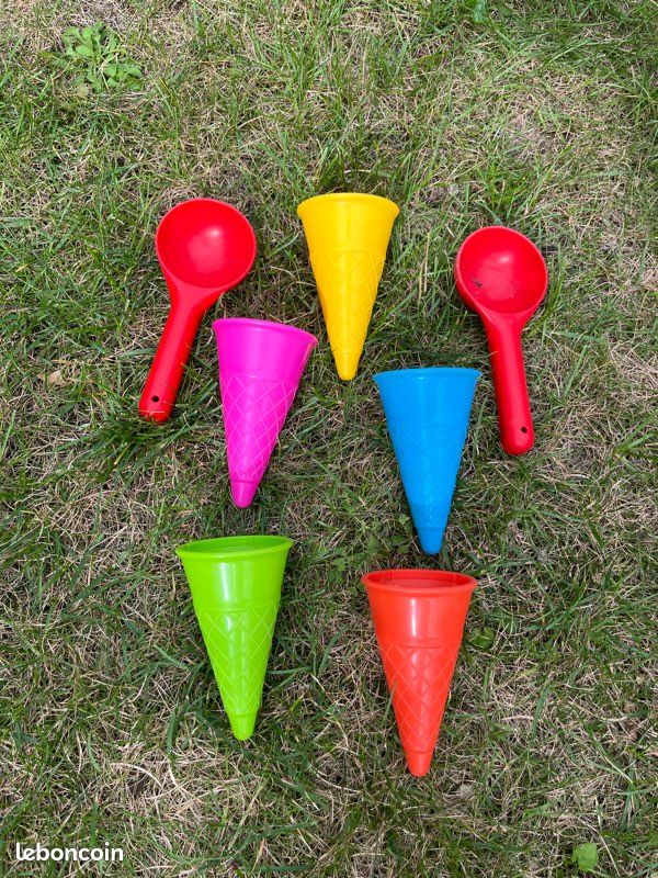 Jeu de sable : kit à glace en cornet (image 1)