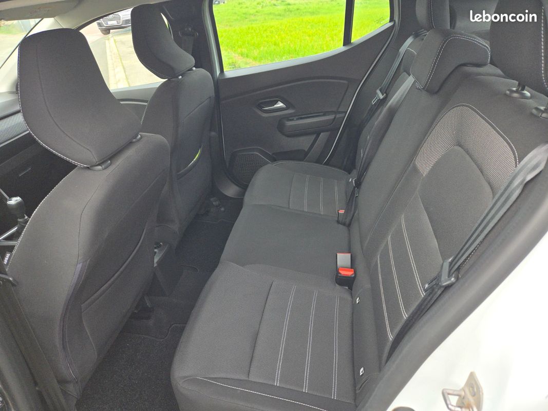 DACIA SANDERO ECO-G 100 - 22 Confort (image 5)
