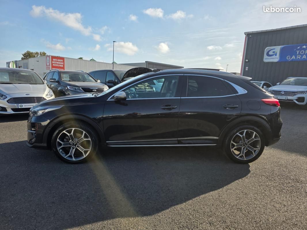 Kia Xceed MY21 1.6 CRDi 136 ch MHEV DCT7 Premium (image 9)