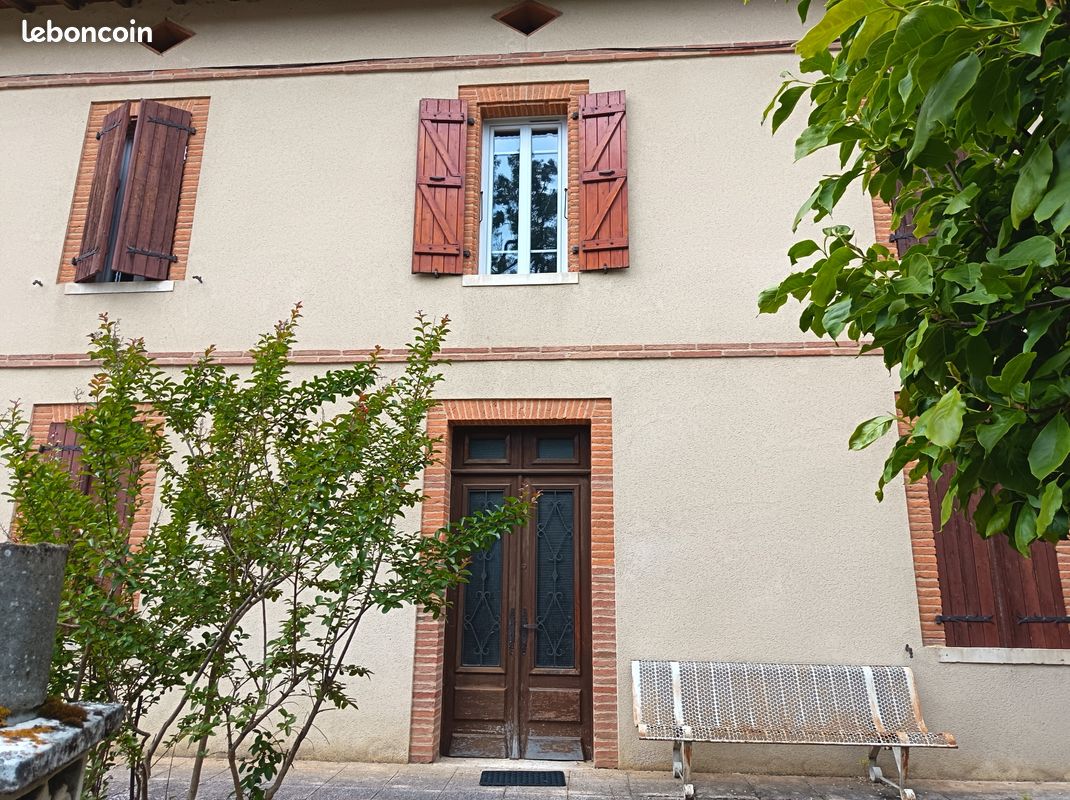Maison 5 pièces 150 m² · à Pouy-de-Touges · 150 m² · 880 €