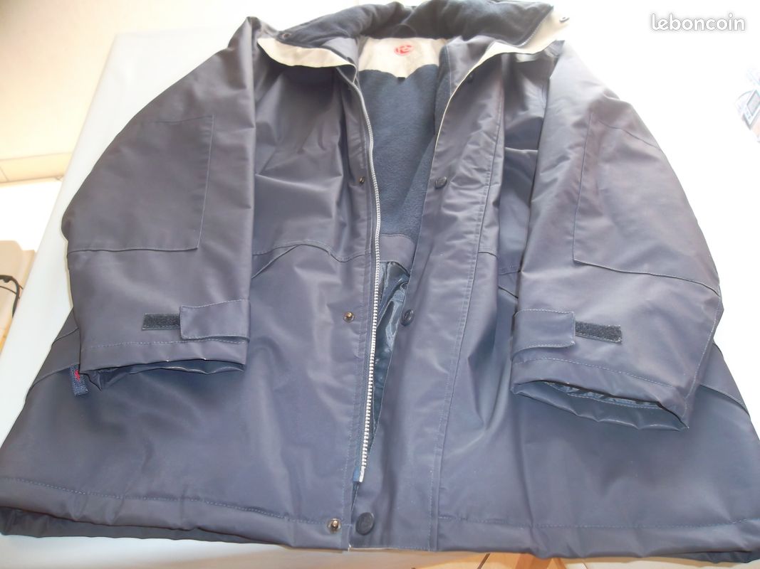 Parka Whitefield (image 1)