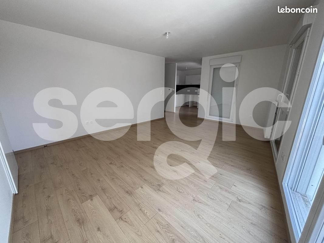 Appartement 2 pièces 51 m² · à Saint-André-lez-Lille · 51 m² · 747 €