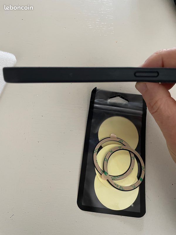 Coque silicone Magsafe I phone 12 et 12 pro (image 7)