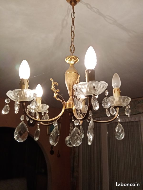 Lustre à pampilles (image 1)