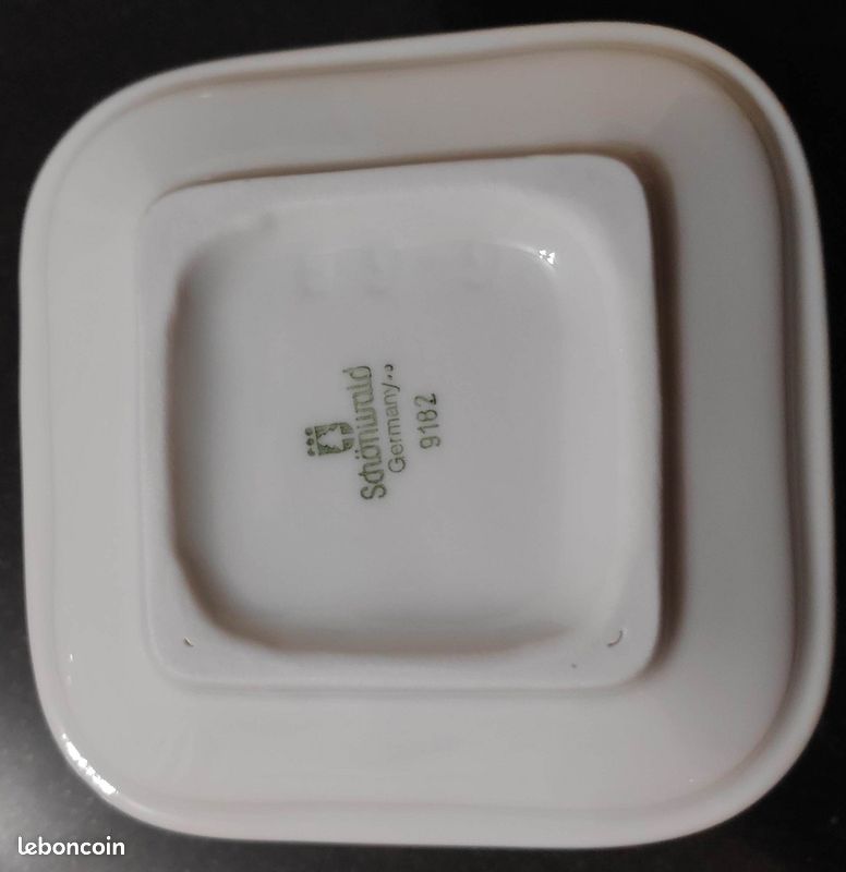 4 coupes carrées en porcelaine blanche (image 3)