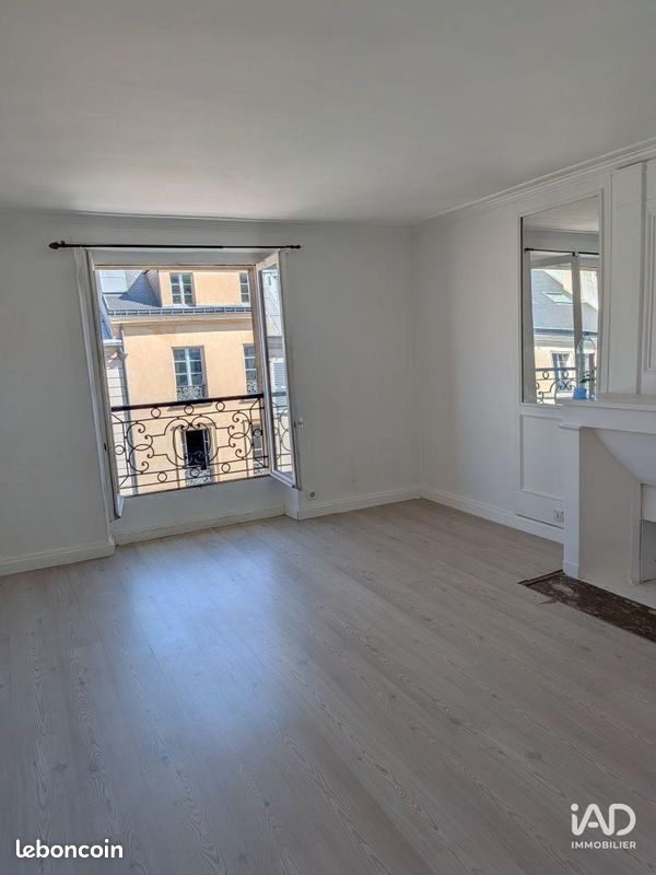 Appartement 1 pièce 34 m² · à Versailles · 34 m² · 900 €/mois