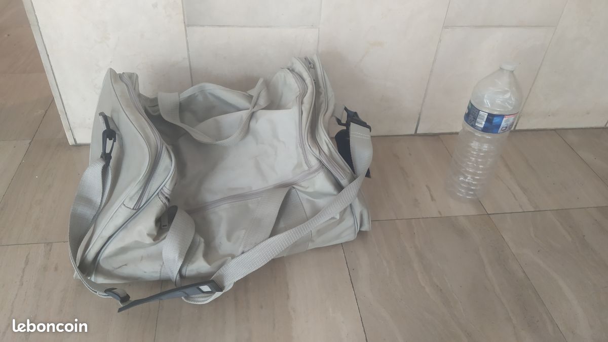 Sac sport, voyage THOMAS COOK (image 2)