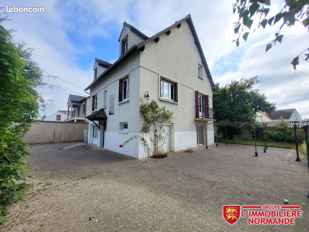 Maison 6 pièces 169 m² · à Rosny-sur-Seine · 169 m² · 325 000 €