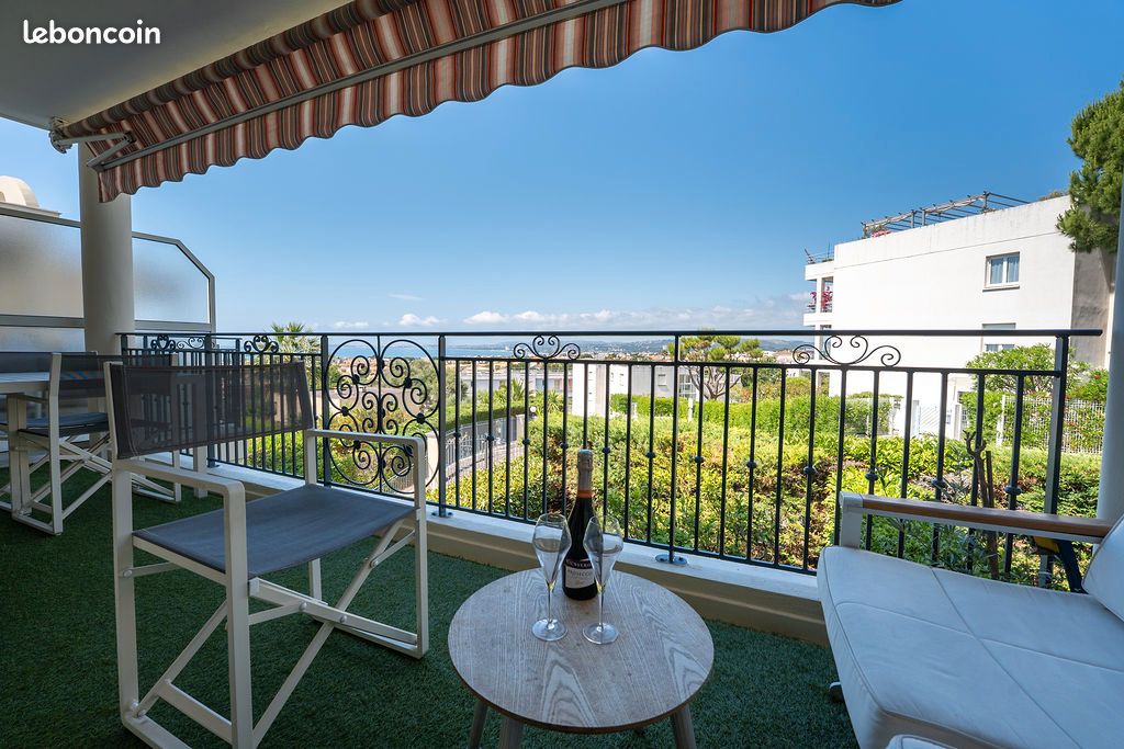4 pièces 86m² avec vue mer, piscine, terrasse, garage et cave (image 1)