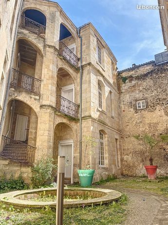 Appartement 1 pièce 30 m² — 1