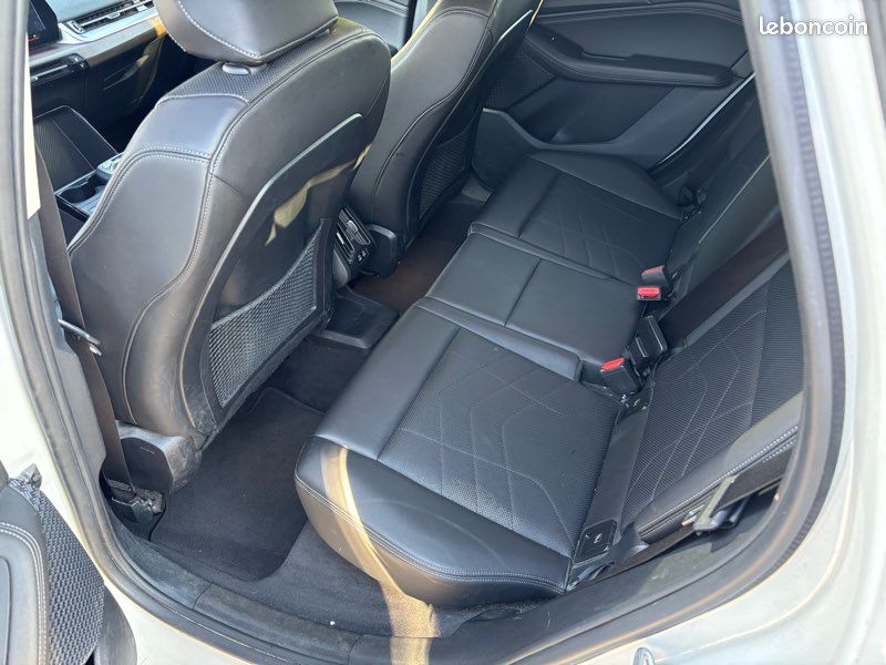 Bmw Série 2 ActiveTourer 218d 150ch Business Design DKG7,CTok garantie 6mois (image 9)