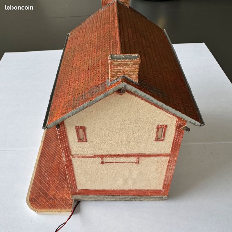 Gare - HC8018 - Hornby - Maquettes de batiments - Easy Miniatures