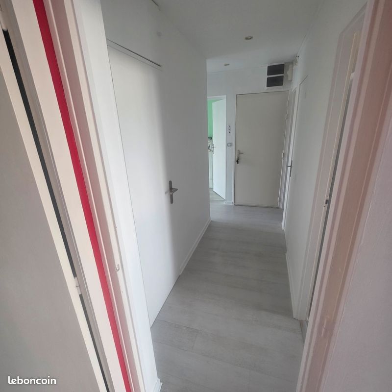 Appartement 4 pièces 68 m² · à Fleury-les-Aubrais · 68 m² · 750 €/mois