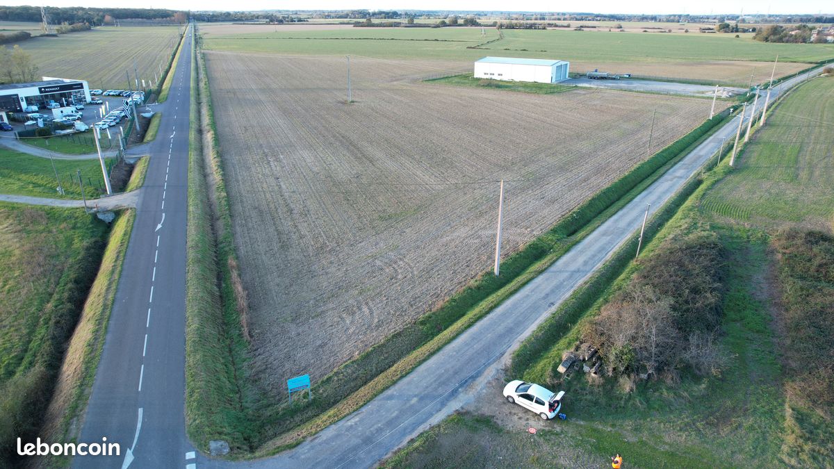 Terrain zone d'activités - Grenade Nord · à Aucamville · 149 000 €