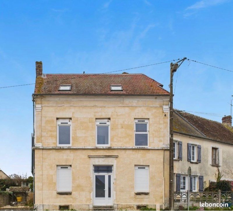 Maison 6 pièces 158 m² · à Occagnes · 158 m² · 148 500 €