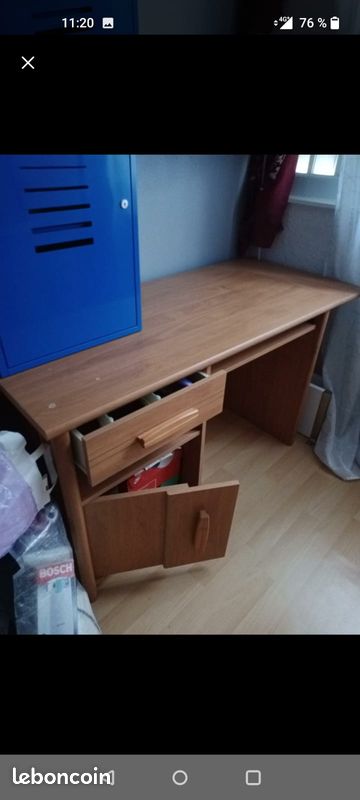 Bureau (image 2)