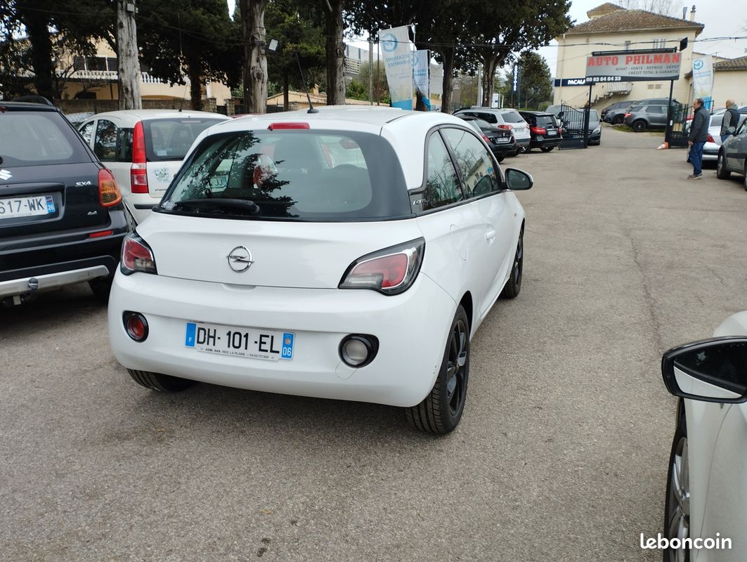 Opel ADAM 1.2 TWINPORT 70CH (image 5)