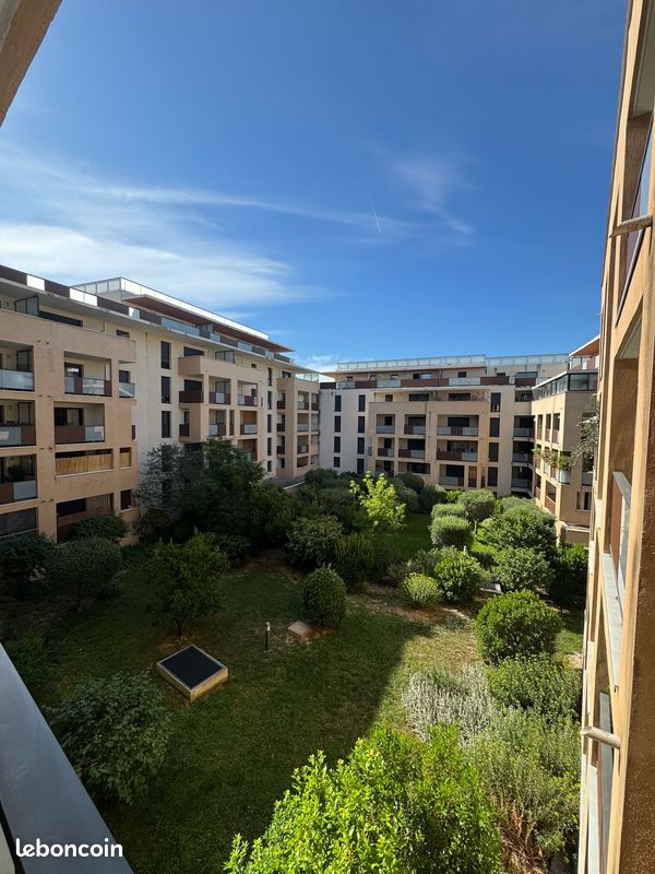 Appartement 3 pièces 64 m² · à Aix-en-Provence · 64 m² · 329 000 €