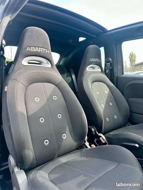 Fiat 500C ABARTH 1.4 TURBO 145CV 595 GPS CARPLAY + CLIMATISATION AUTO + RADARS DE RECUL AR (image 3)