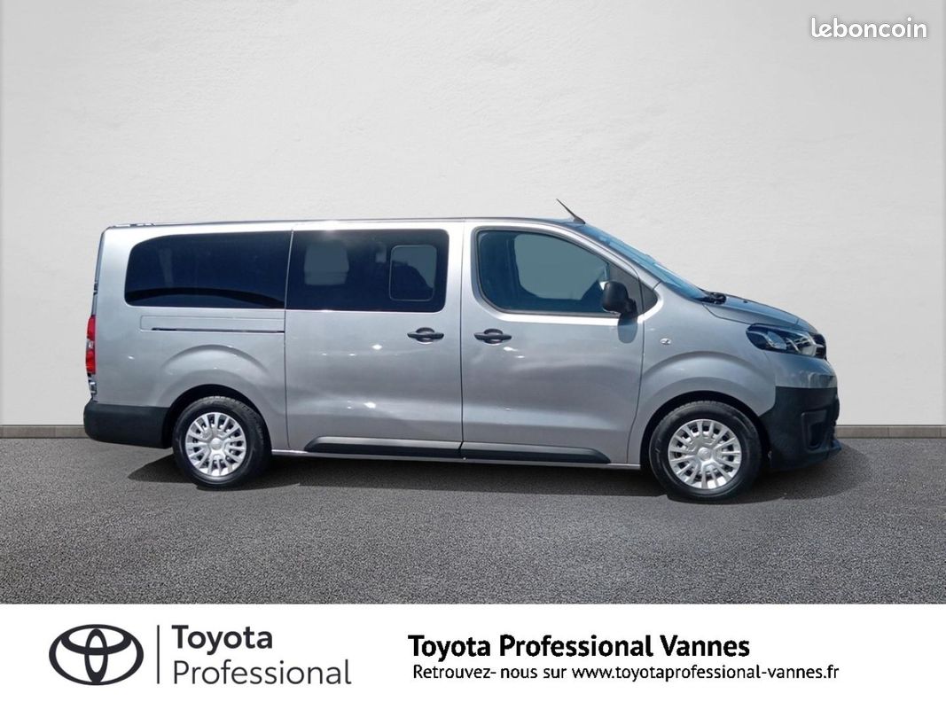 Toyota PROACE Combi Long 1.5 120 D-4D Dynamic MY20 (image 4)
