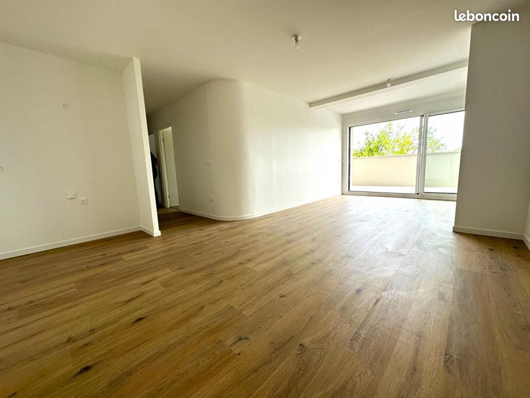 Appartement 3 pièces 66 m² - Bordeaux 33000 (image principale 3)