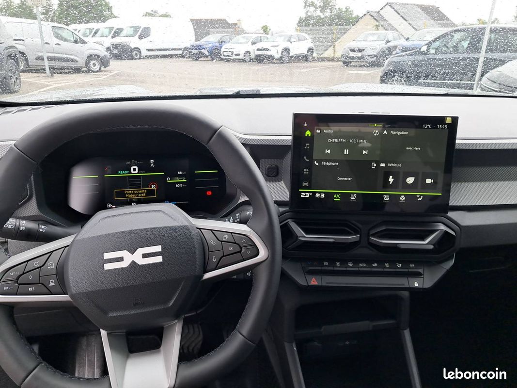 DACIA Duster Hybrid 155 Journey (image 10)