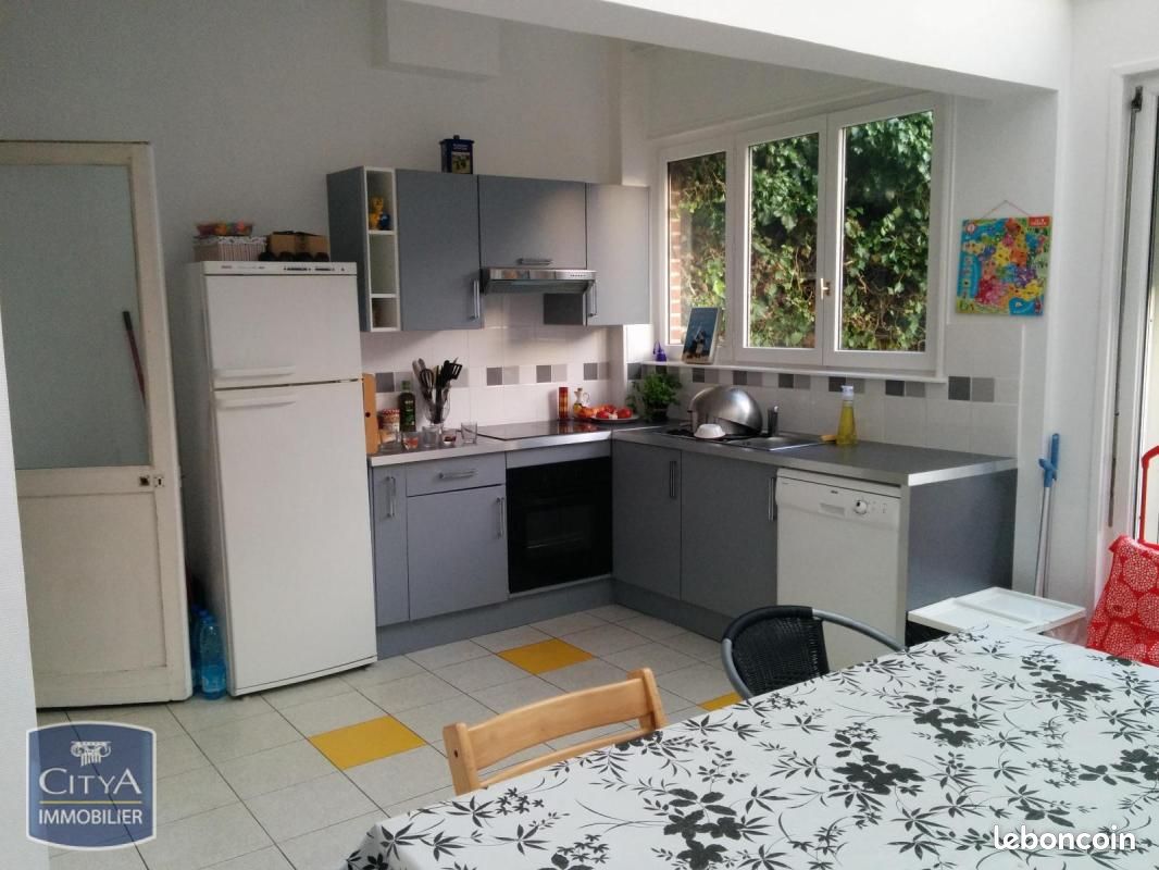Maison 5 pièces 144 m² · à Lille · 144 m² · 1 635 €/mois