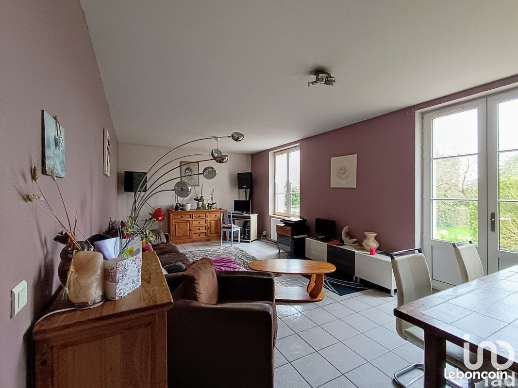 Maison 5 pièces 184 m² - Thouars 79100 (image 2)