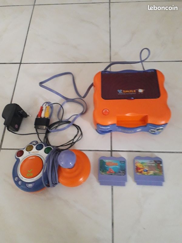 Console VTech V Smile Pro + 5 Jeux éducatifs - Version Française - Bon état