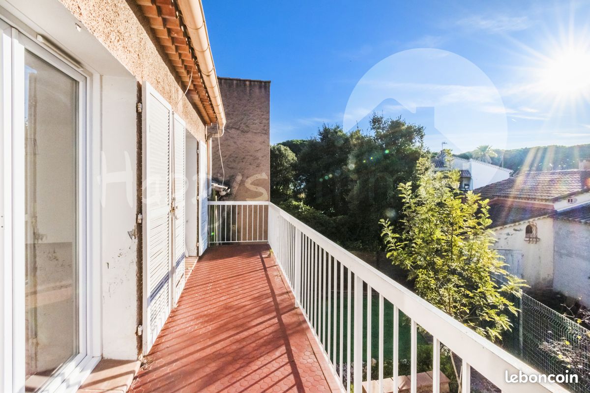 Appartement 4 pièces 83 m² · à Hyères · 83 m² · 324 000 €