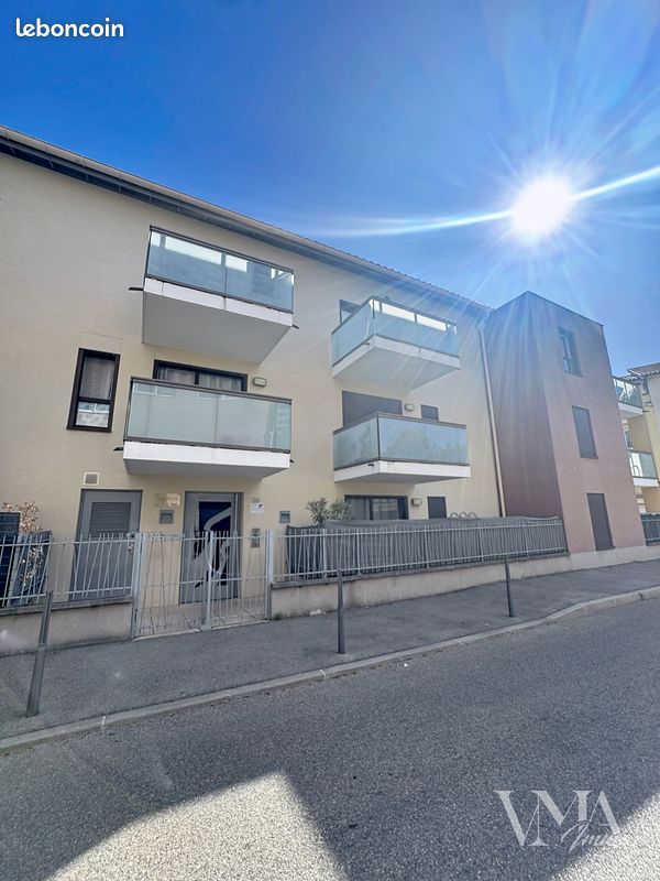 Appartement 2 pièces 43 m² · à Champagne-au-Mont-d'Or · 43 m² · 895 €/mois