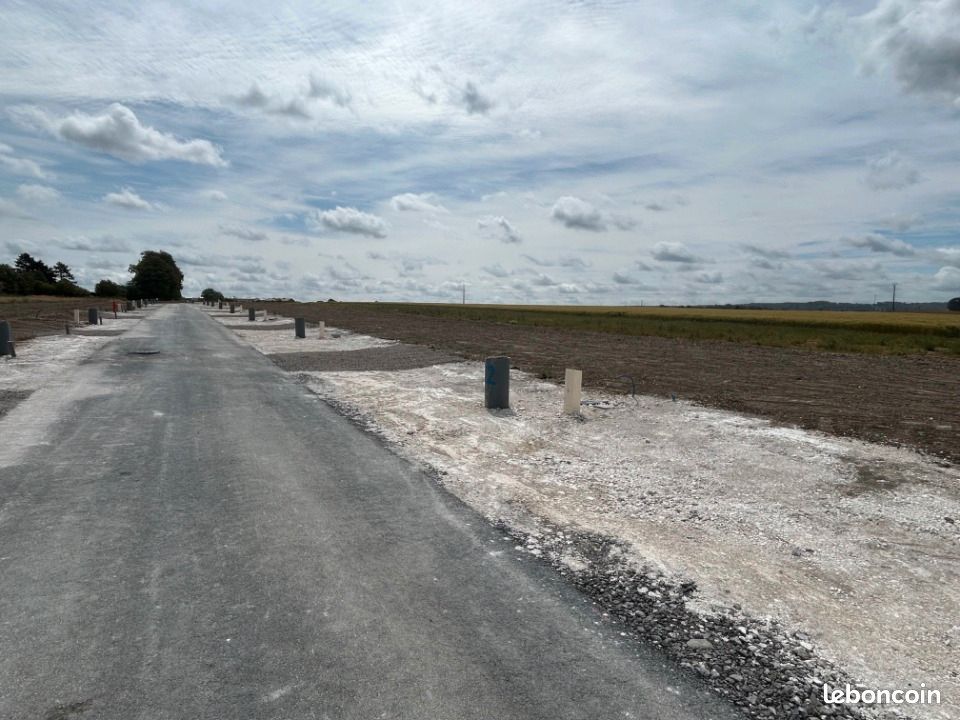 Terrain 560 m² · à Sains-en-Gohelle · 64 000 €