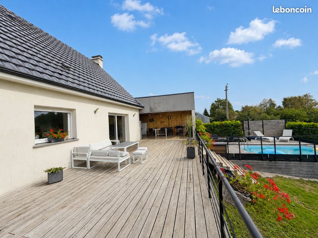 Maison 5 pièces 159 m² · à Aire-sur-la-Lys · 159 m² · 323 000 €