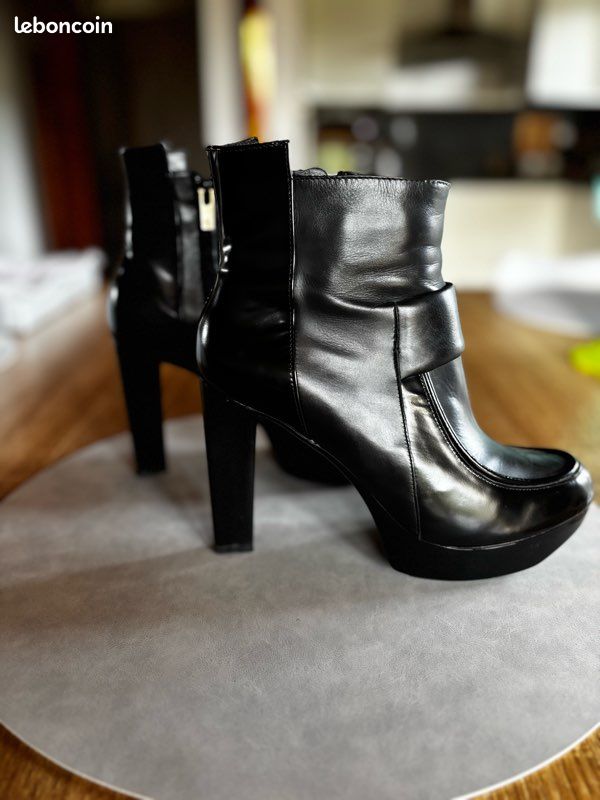 Bottines noires Robert Clergerie (image 2)