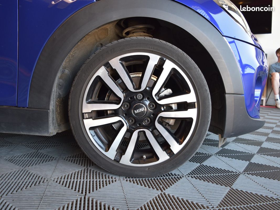 Mini cooper cabriolet 1.5 i 136ch edition greenwich (image 19)