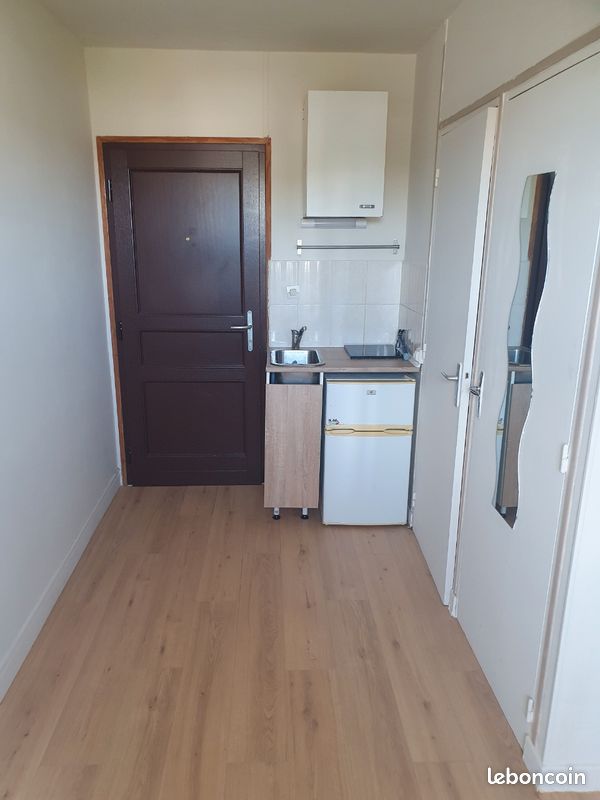 Appartement 1 pièce 13 m² · à Évreux · 13 m² · 350 €