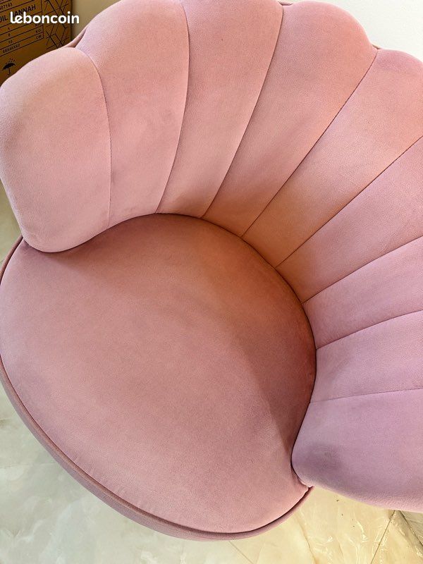 Chaise De Salon En Velours Rose - Dossier Rond, Pieds Dorés - Design Moderne - Neuf
