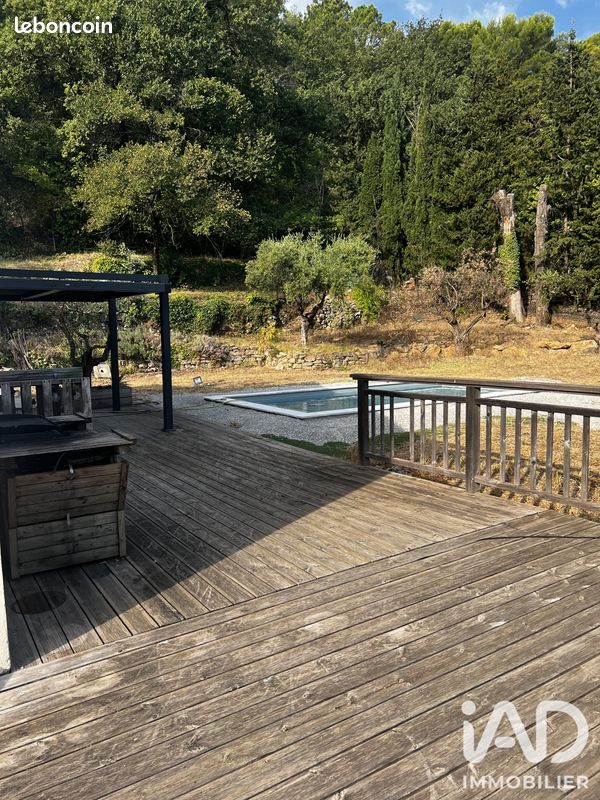 Maison 8 pièces 149 m² · à Figanières · 149 m² · 475 000 €