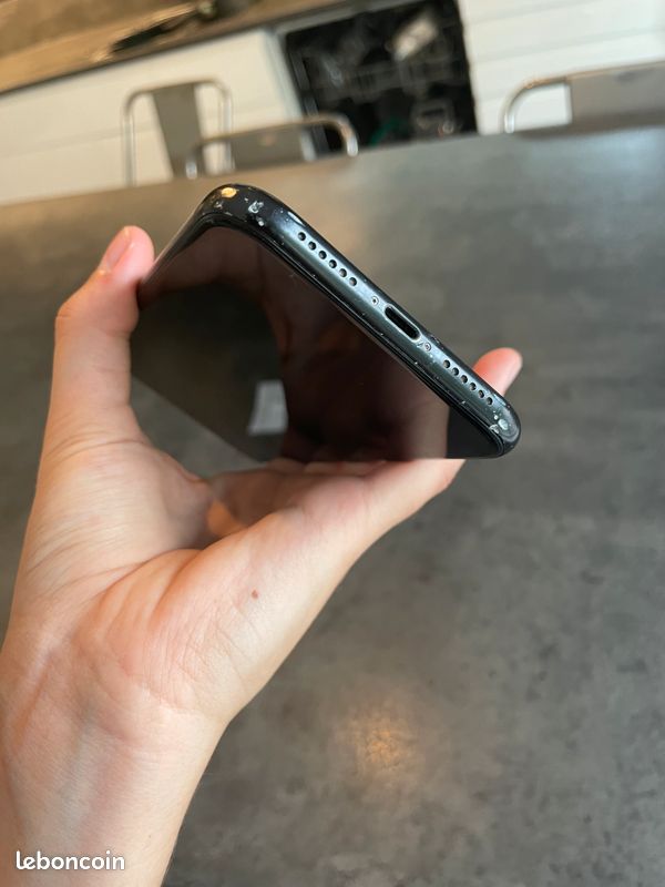 IPhone XR (image 7)