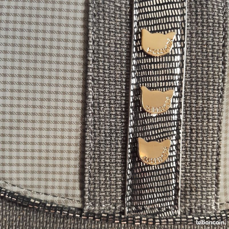Sac bandoulière Lollipops neuf gris avec paillettes
Fermeture avec bouton aimanté (image 3)