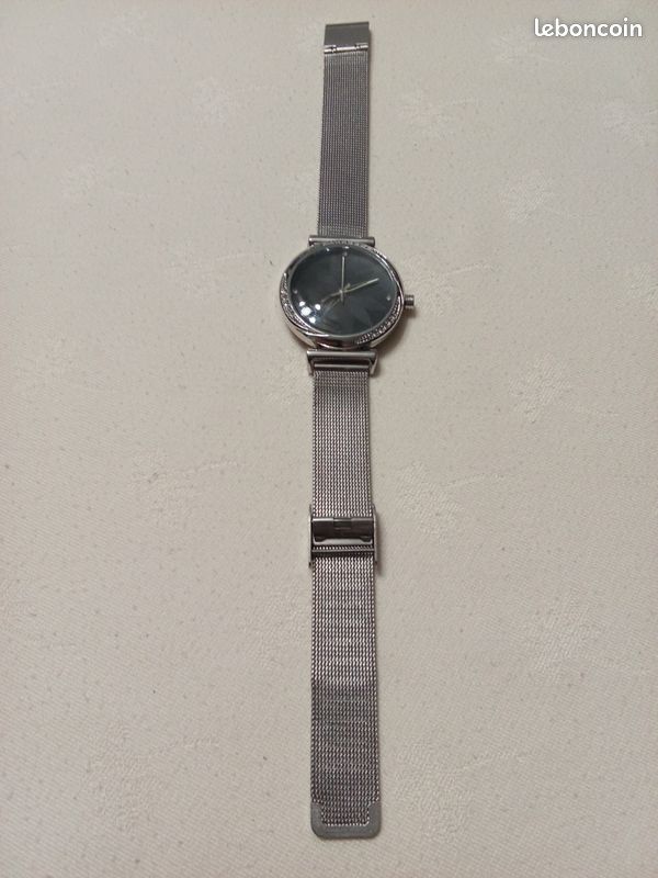 Montre femme (image 1)