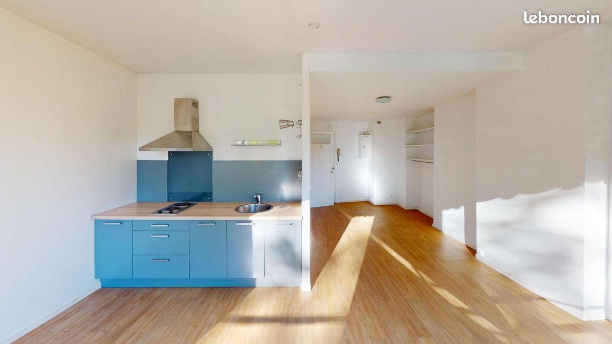 Appartement 1 pièce 27 m² · à Saint-Étienne · 27 m² · 353 €/mois