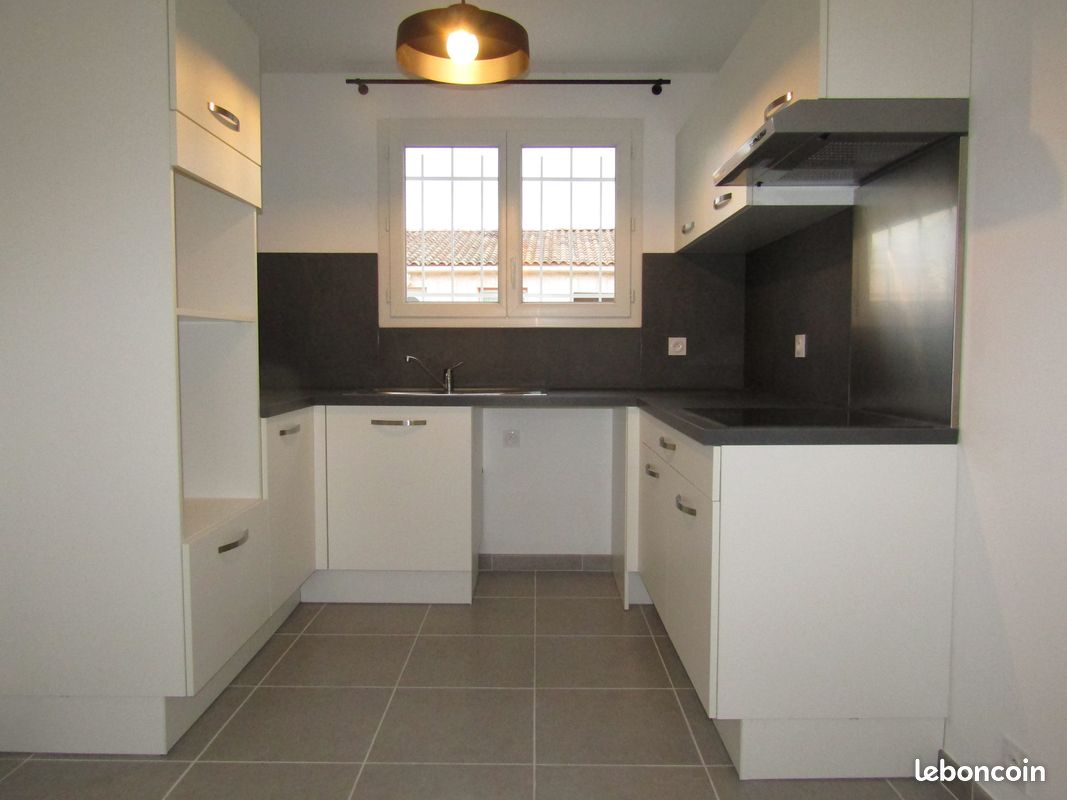 Maison 4 pièces 92 m² · à Le Cailar · 92 m² · 1 360 €/mois